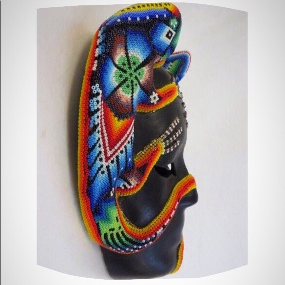 Intricately Beaded Chameleon Face Mask, Art Deco - Picture 2 of 3